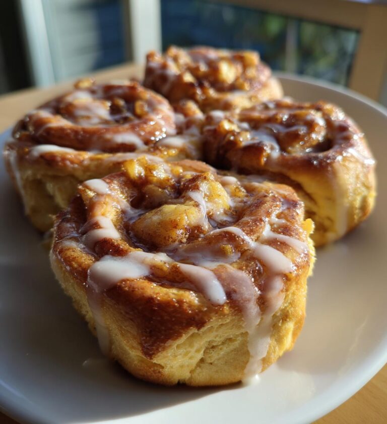 Air Fryer Apple Cinnamon Rolls